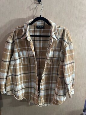 Lane Bryant Tan and White Plaid Button-Down Shacket Size 14/16